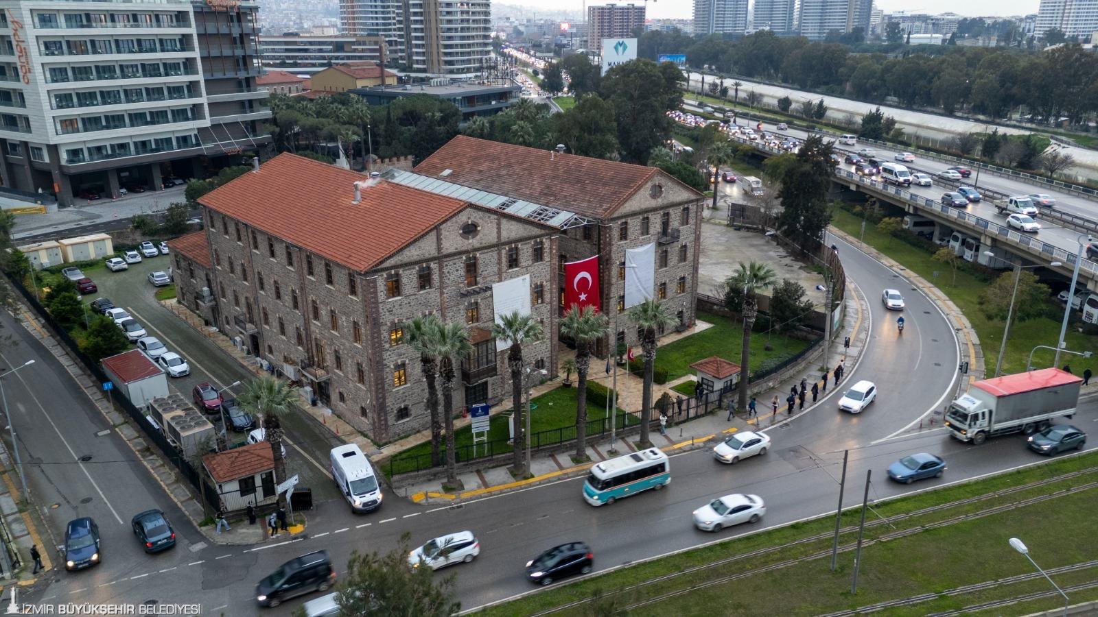 İzmir’den Vakıflar’a "Atatürk" imzalı yanıt 6 İzmir’den Vakıflar’a "Atatürk" imzalı yanıt