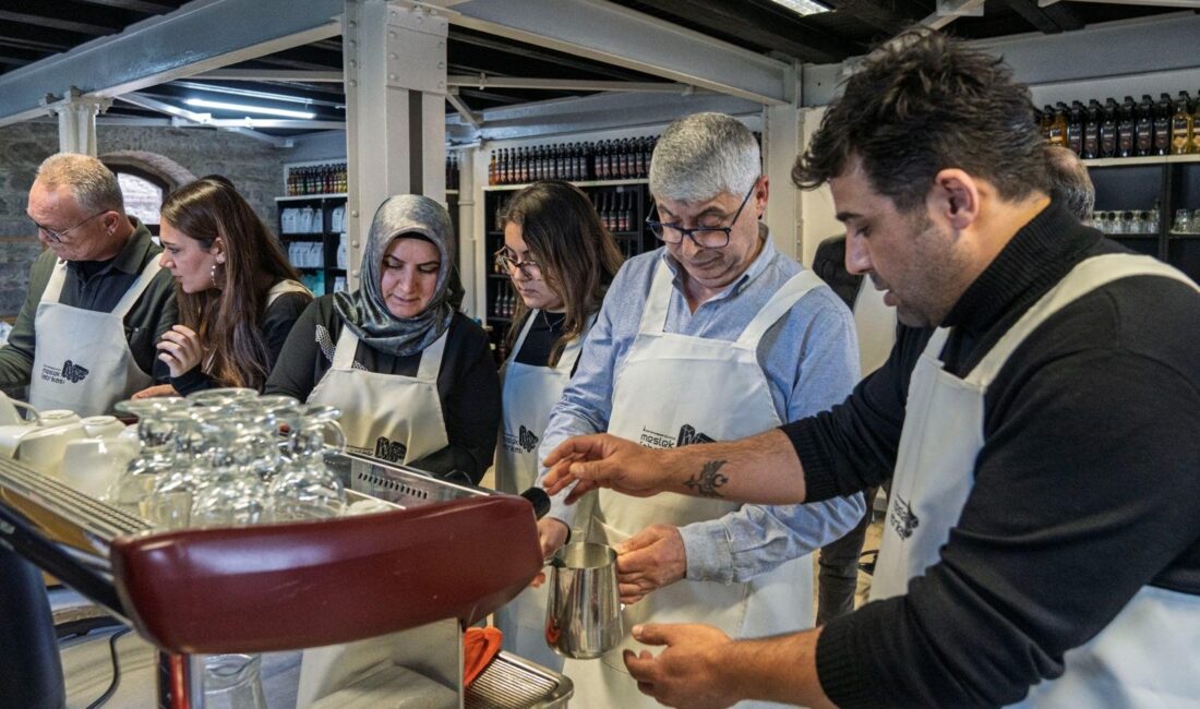 İzmir Büyükşehir Belediyesi bünyesinde bir "umut merkezi" haline gelen Meslek