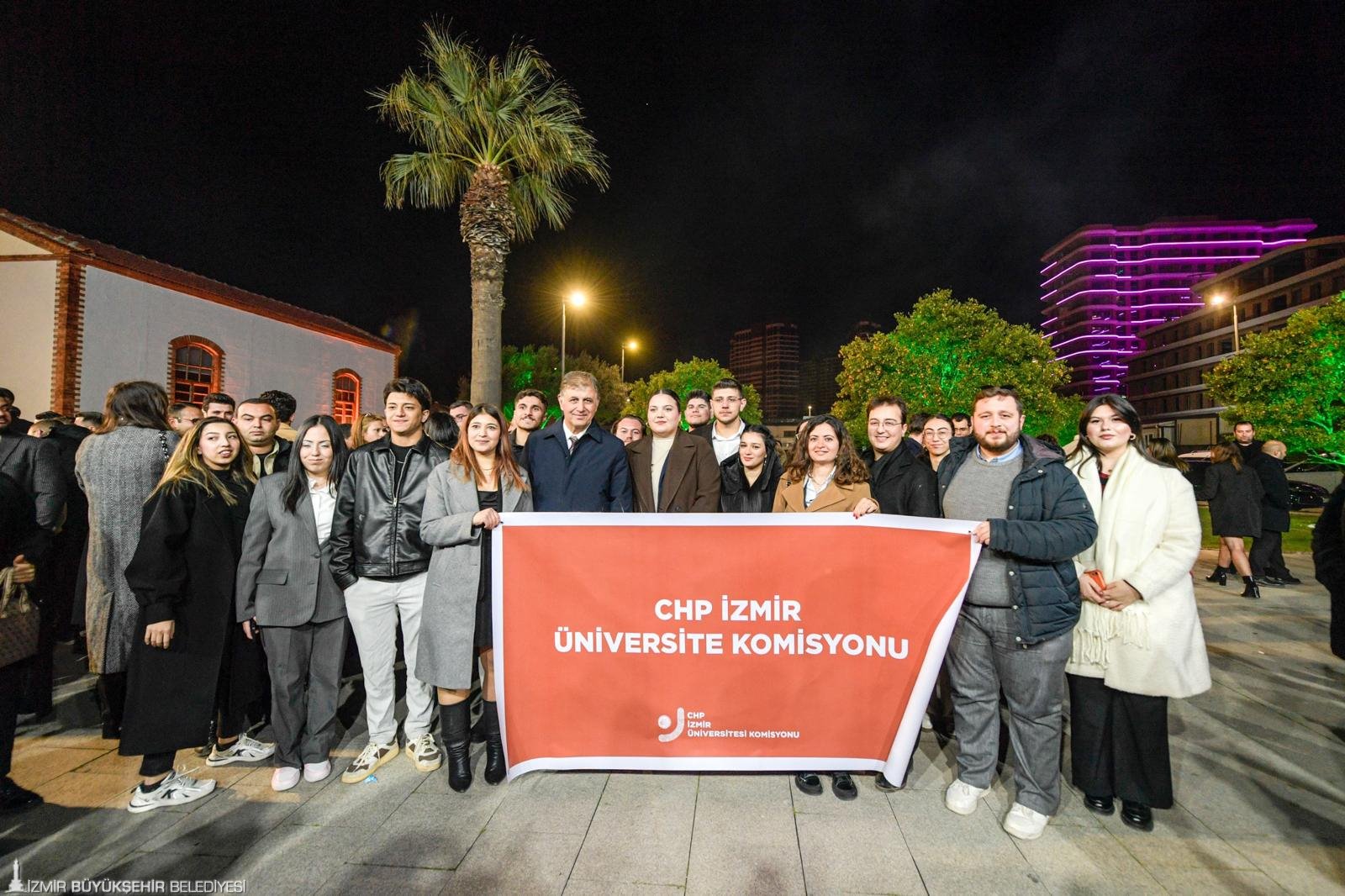 Başkan Tugay'dan 'Kale' çıkışı ve 'İzmir' mesajı: "Burası İzmir; başka yere benzemez" 6 Başkan Tugay'dan 'Kale' çıkışı ve 'İzmir' mesajı: "Burası İzmir; başka yere benzemez"