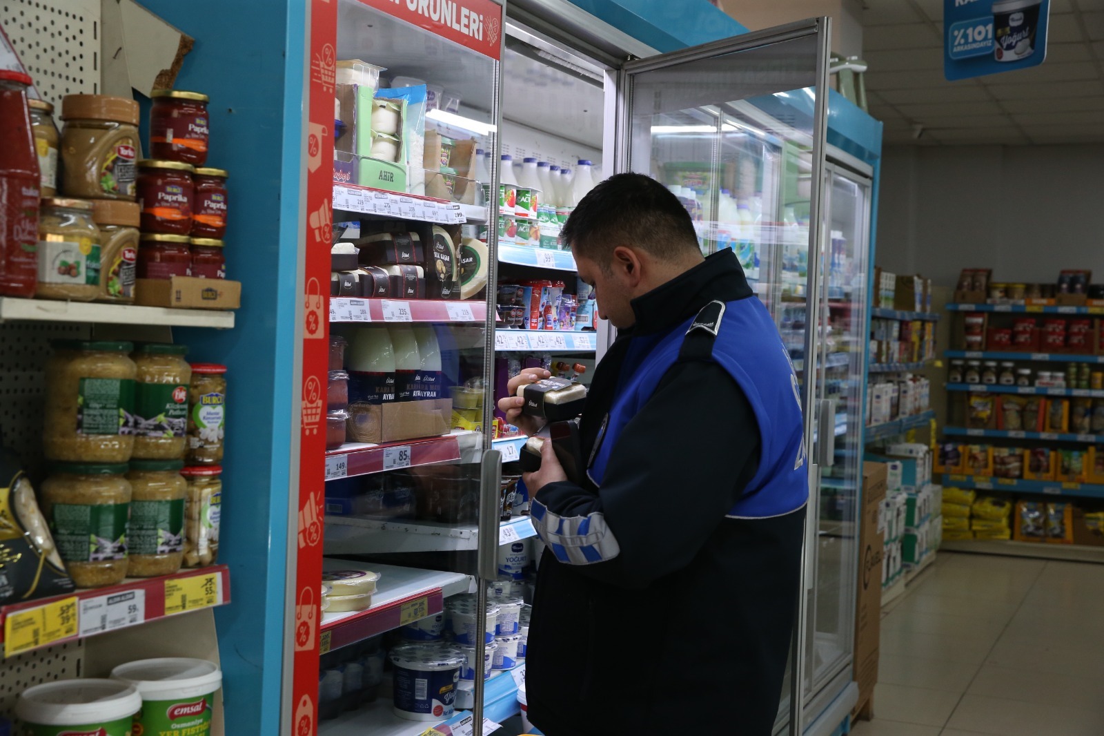 Çiğli'de sıkı Ramazan mesaisi: Fahiş fiyata geçit yok