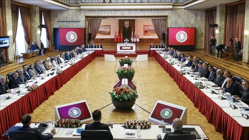 Ankara'da beklenen o rapor nihayet tamamlandı! PKK'nın kendini feshetmesinden yeni