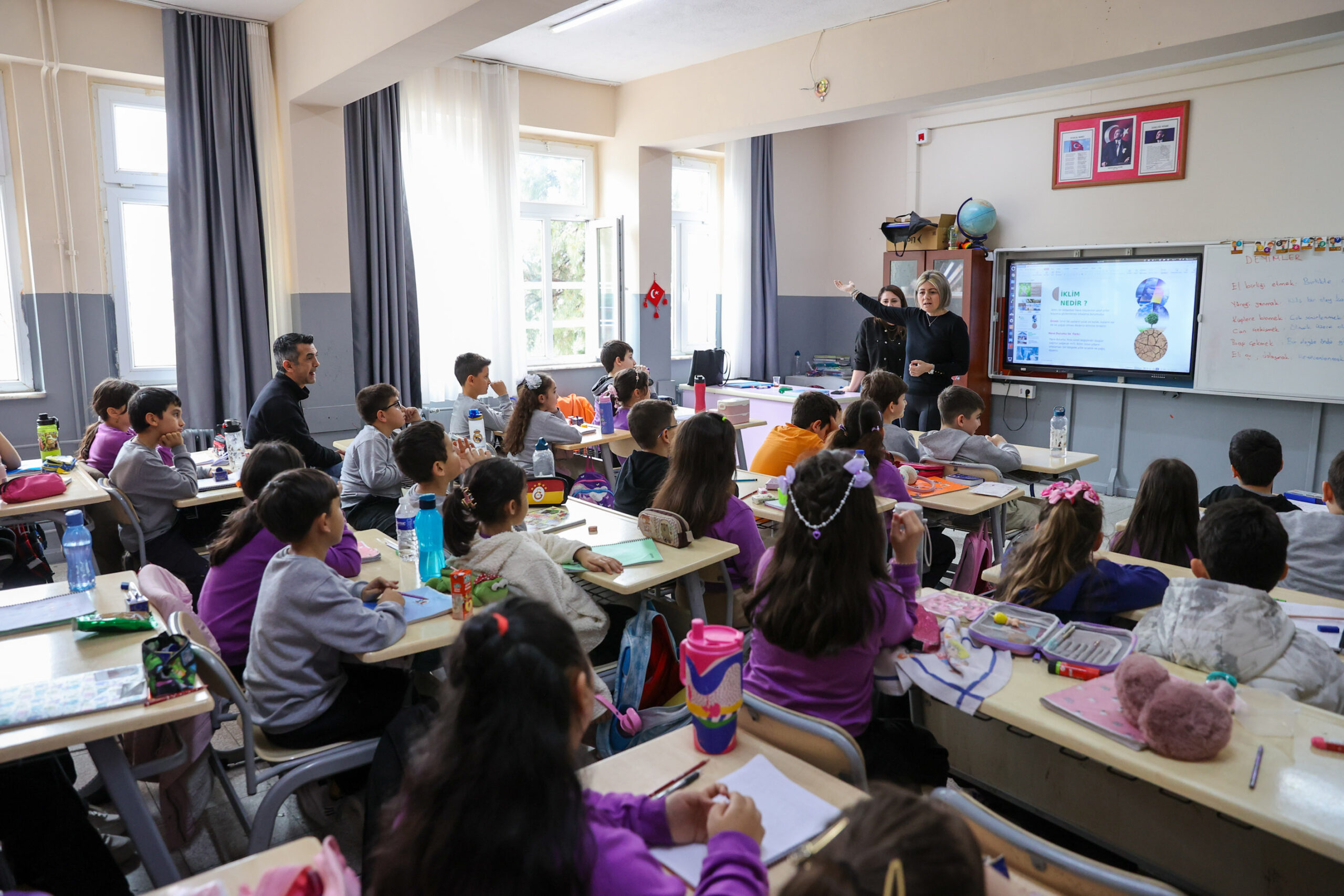 Buca'da 'sıfır atık' seferberliği: Minik eller temiz çevre için eğitimde