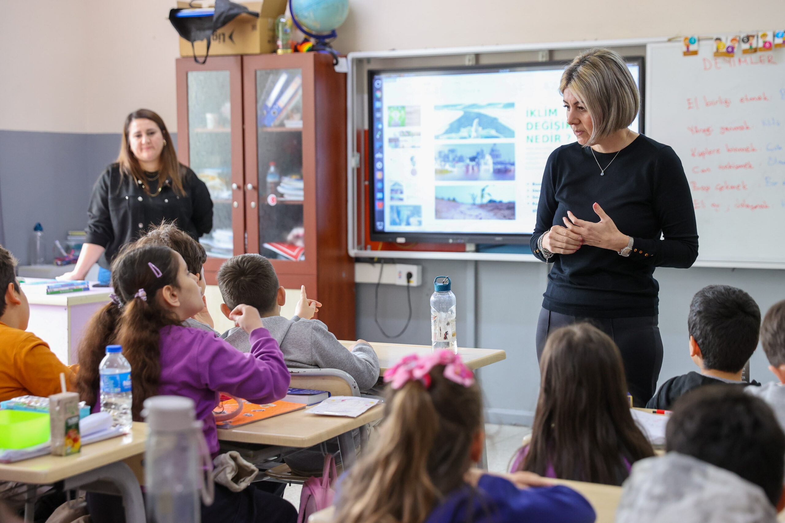 Buca Belediyesi, yarının yetişkinleri olan çocuklara çevre bilinci aşılayarak kentin