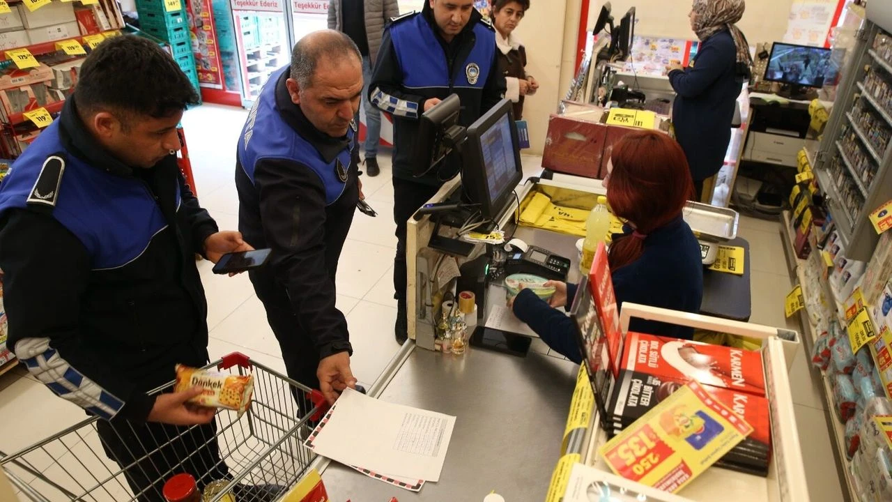 Çiğli'de sıkı Ramazan mesaisi: Fahiş fiyata geçit yok