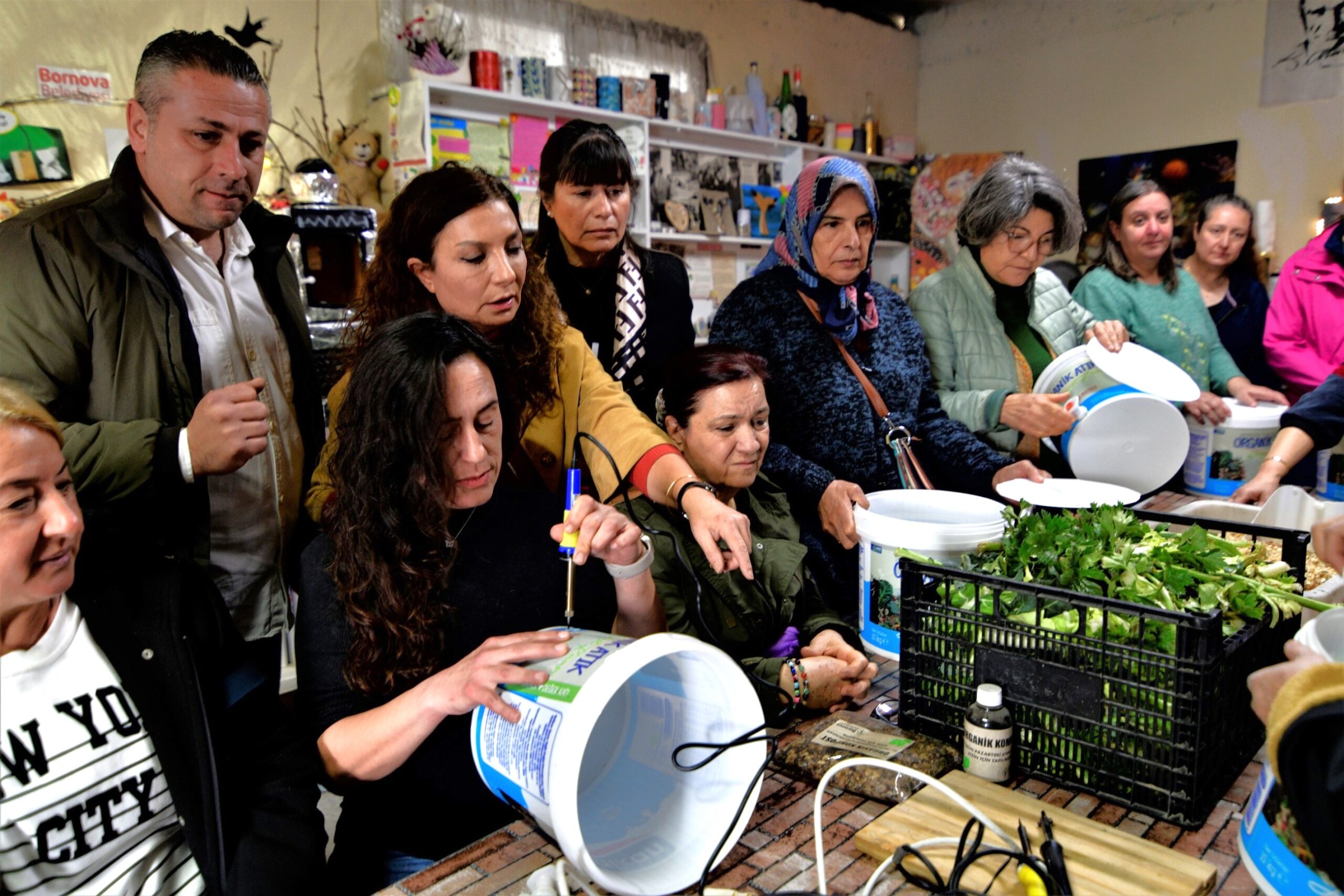 Bornova’da artık o devir kapandı! Atıklar "Siyah Altın"a dönüşüyor