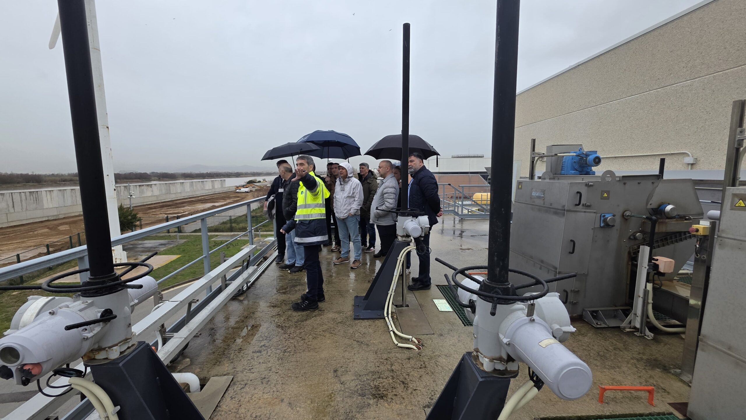 İAOSB'den kuraklığa "Deniz Suyu" kalkanı: İzmir'e Barcelona Modeli geliyor 2 İAOSB'den kuraklığa "Deniz Suyu" kalkanı: İzmir'e Barcelona Modeli geliyor