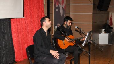 Çiğli Belediyesi, Sevgililer Günü haftasında düzenlediği özel etkinliklerle ilçede unutulmaz