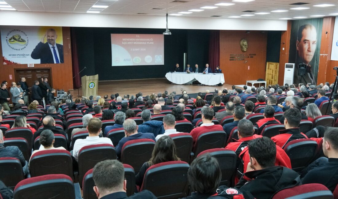 İzmir’in deprem kuşağında olması ve son dönemde yaşanan şiddetli sağanak