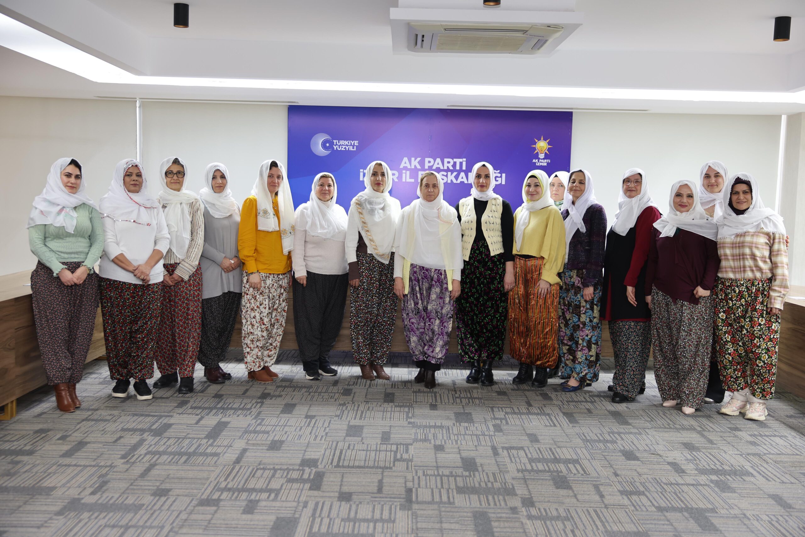 İzmir İl Kadın Kolları Başkanı Emel Dalkıran: "Kadınların; görevleri, sorumlulukları