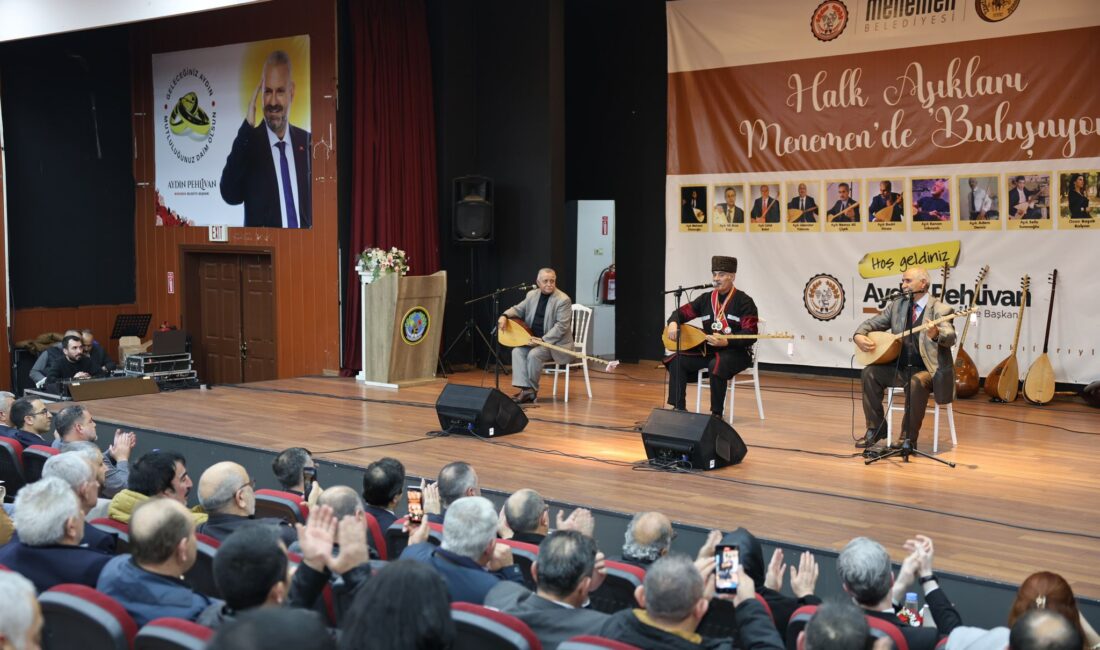 Anadolu'nun kadim geleneği Menemen'de hayat buldu! 12 aşık ve ozan