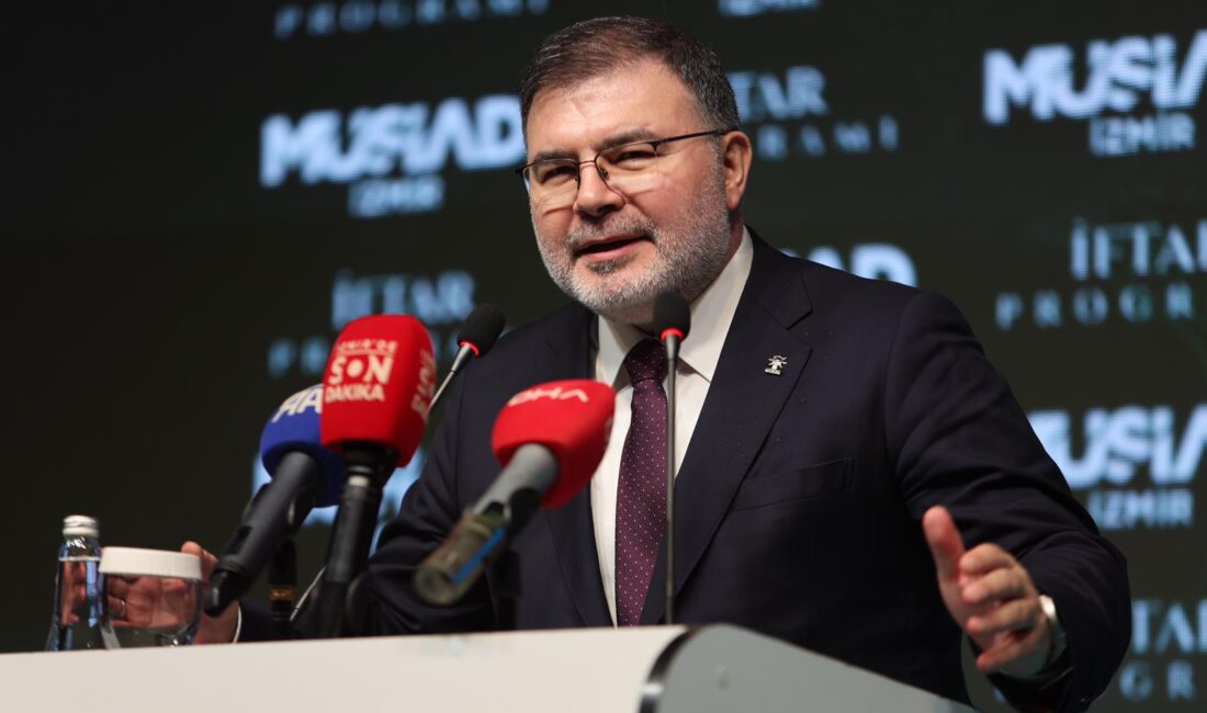 AK Parti İzmir İl Başkanı Bilal Saygılı, MÜSİAD İzmir iftarında