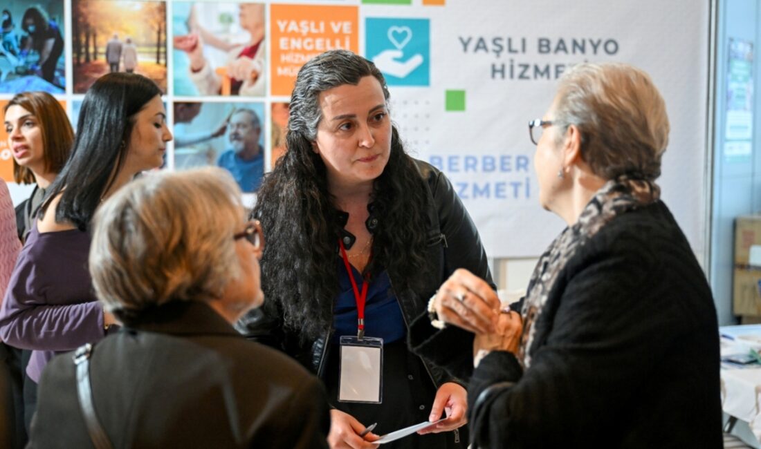 Bornova Belediyesi'nin "sağlıklı yaş alma" modeli Tepekule'de görücüye çıktı. Tansiyon