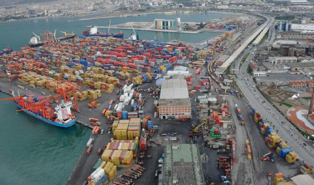 İzmir ekonomisinin kalbi olarak nitelendirilen Alsancak Limanı’nın Albayrak Grubu’na devredilmesi,