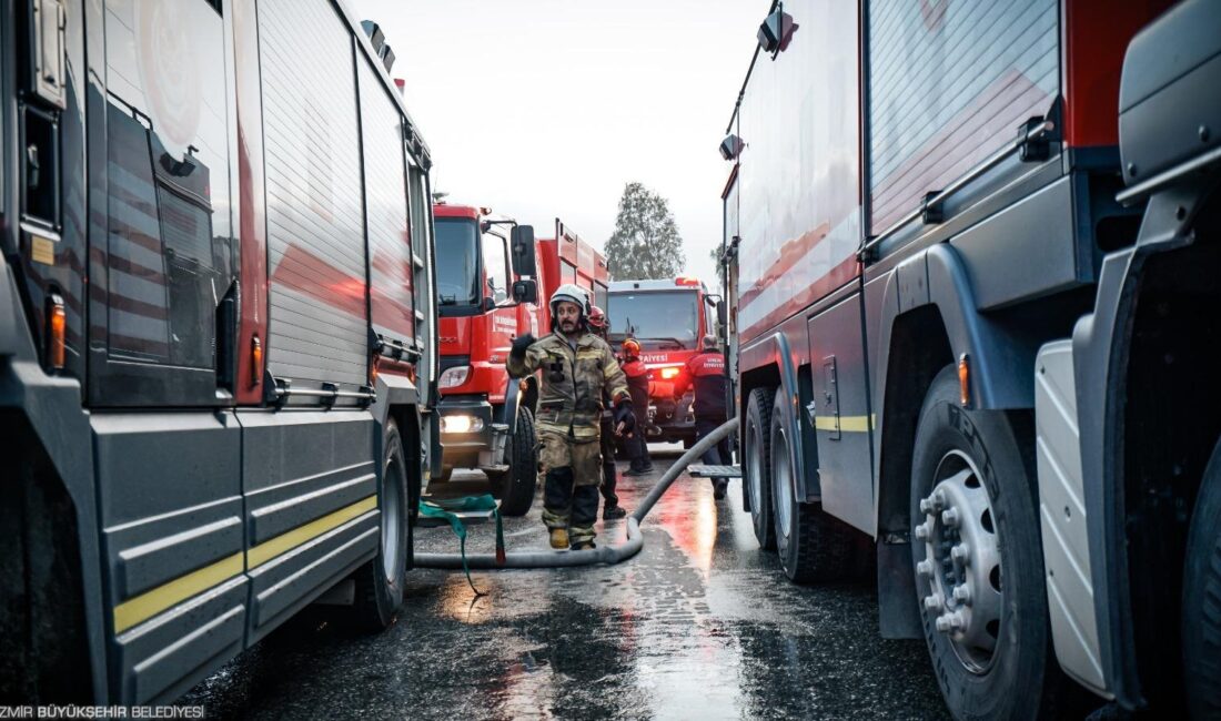 İzmir’in sanayi bölgelerinden Bornova Kemalpaşa Caddesi üzerinde bulunan 5 katlı