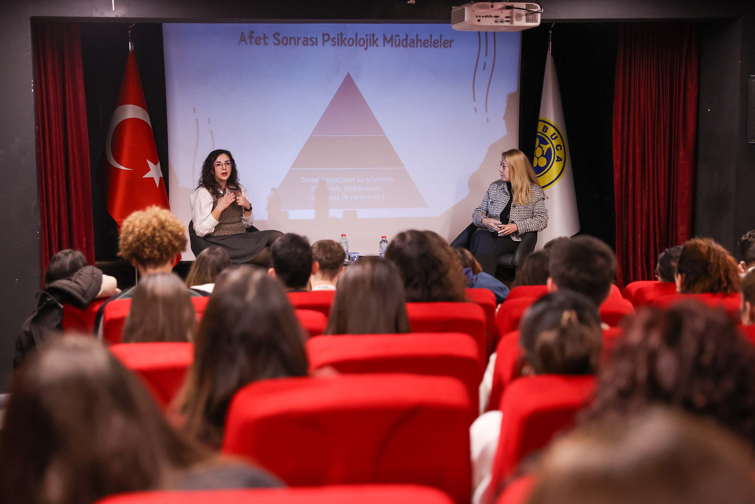 Buca'da genç psikologlar 'afete' hazırlanıyor