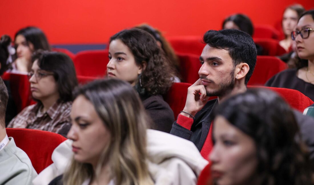 Afet sonrası psikolojik yıkım nasıl onarılır? Buca Belediyesi, genç psikolog