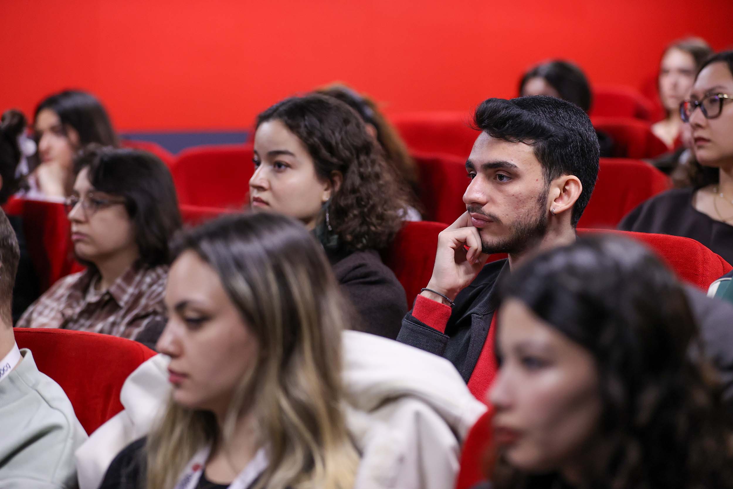 Buca'da genç psikologlar 'afete' hazırlanıyor