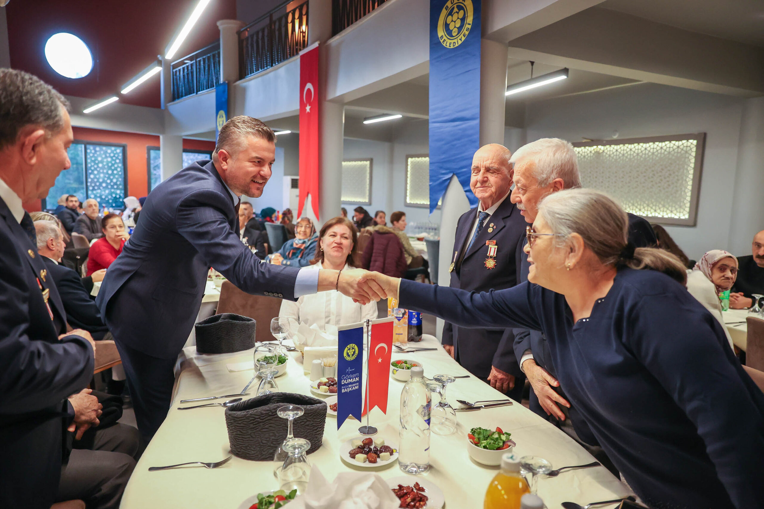 Buca’da şehit aileleri ve gazilere vefa iftarı
