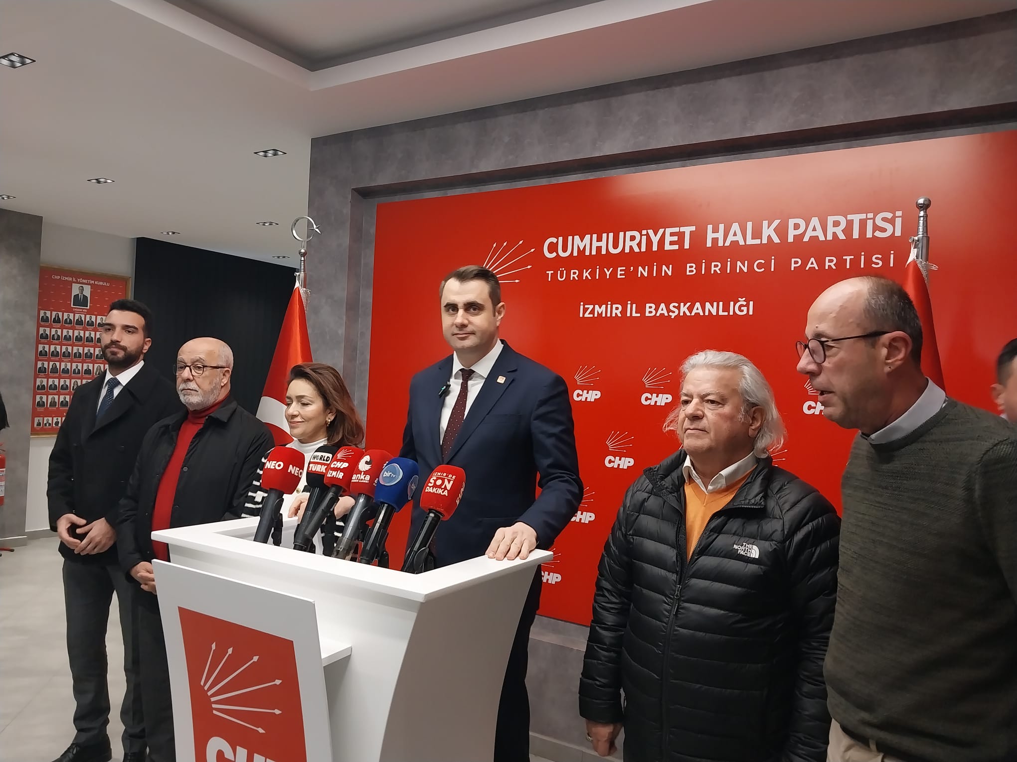 CHP İl Başkanı Güç'ten şok çıkış: İzmir'den muhalif vekillere “bedel" uyarısı!