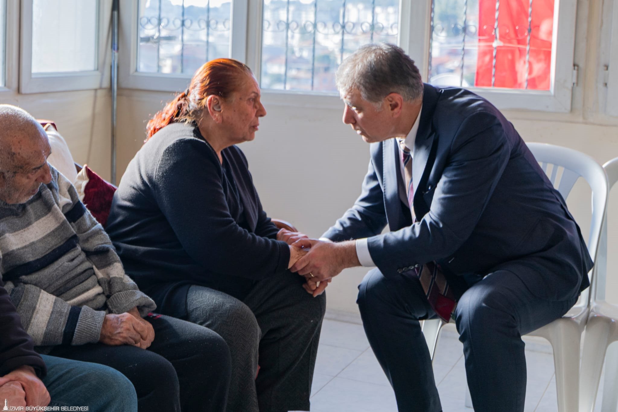 Şehit İbrahim Bolat'ın adı İzmir'de yaşatılacak: Başkan Tugay'dan acılı aileye taziye 4 Şehit İbrahim Bolat'ın adı İzmir'de yaşatılacak: Başkan Tugay'dan acılı aileye taziye