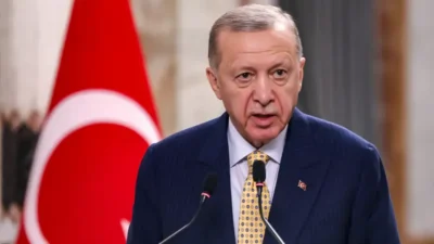 Cumhurbaşkanı Recep Tayyip Erdoğan, Beştepe’de işçilerle bir araya geldiği iftar