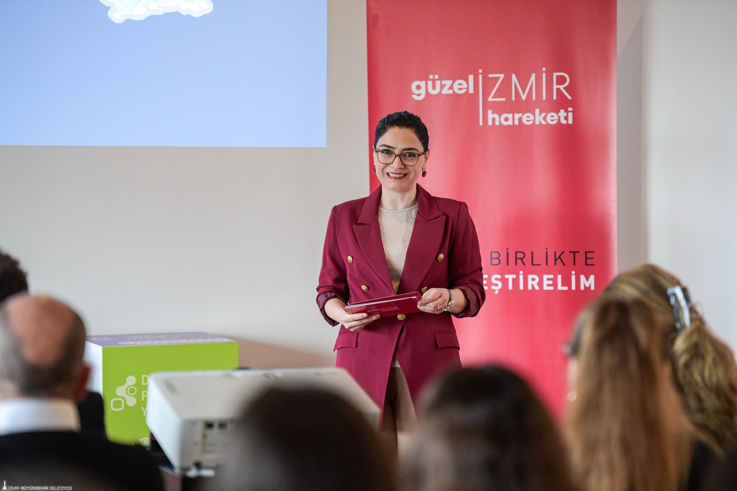 Başkan Cemil Tugay’ın başlattığı "Güzel İzmir Hareketi" meyvelerini veriyor! Şato’da