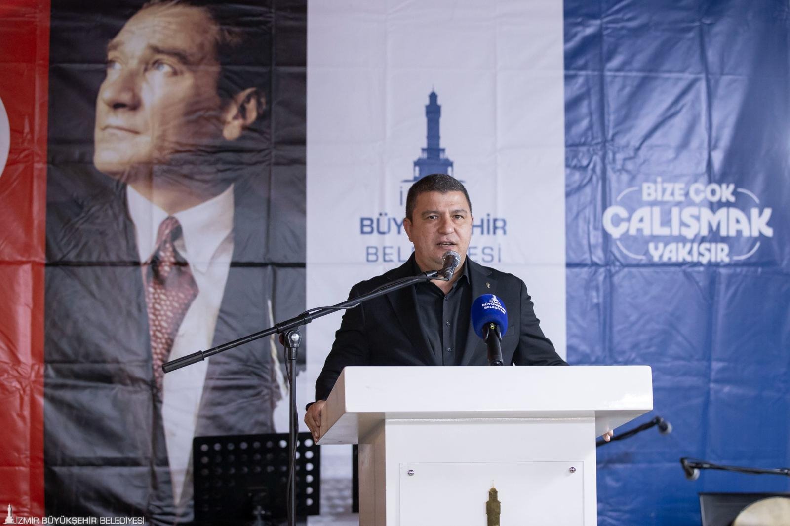 Tire'de 2 bin 500 kişilik 'Gönül Sofrası': 'Güzel güzel adım adım gelecek'