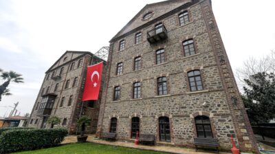 Direnişin 3. gününde Vakıflar Genel Müdürü Sinan Aksu sessizliğini bozdu.