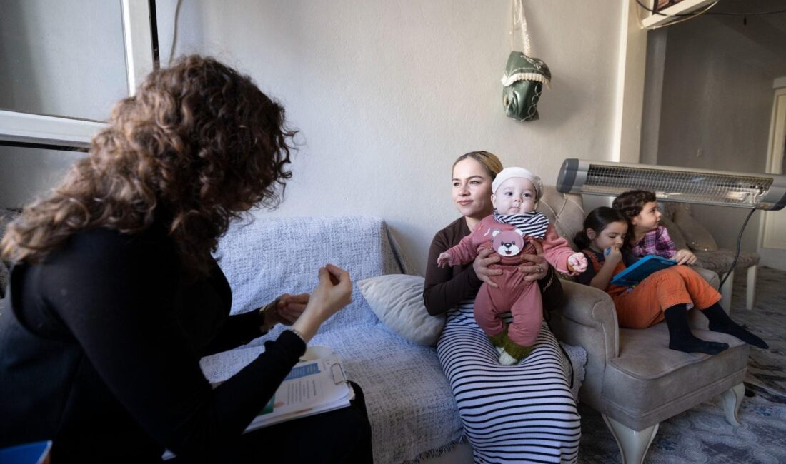 İzmir Büyükşehir’den dev destek paketi! Emzirme danışmanlığından ilk yardıma, oyun