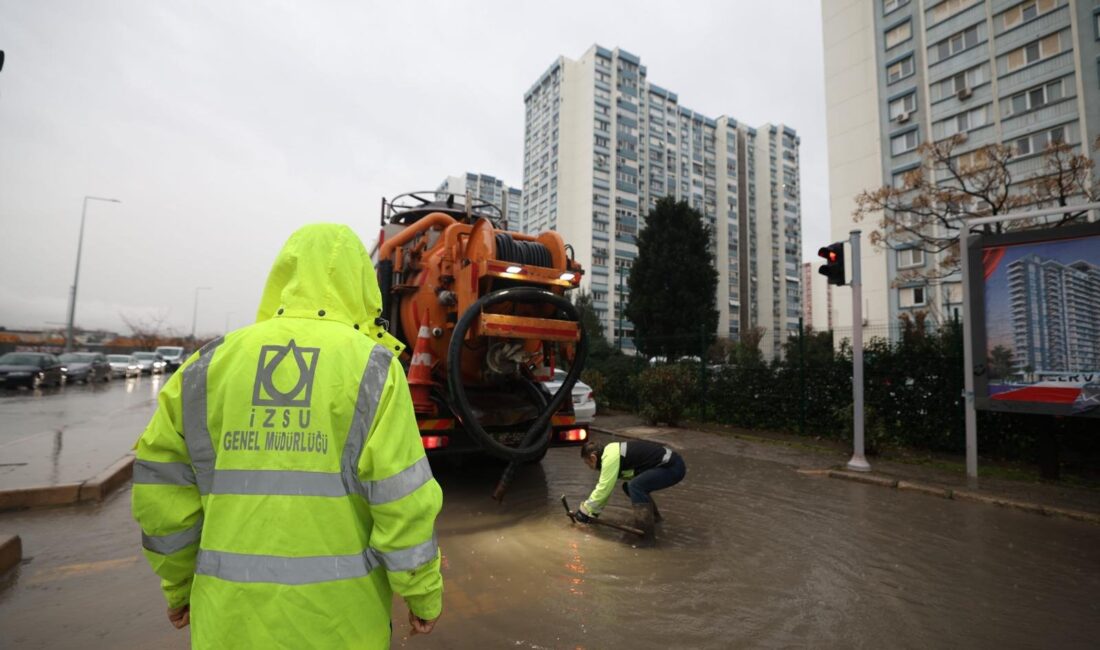 Turuncu alarm sonrası kriz masası kuran İzmir Büyükşehir Belediyesi, kent