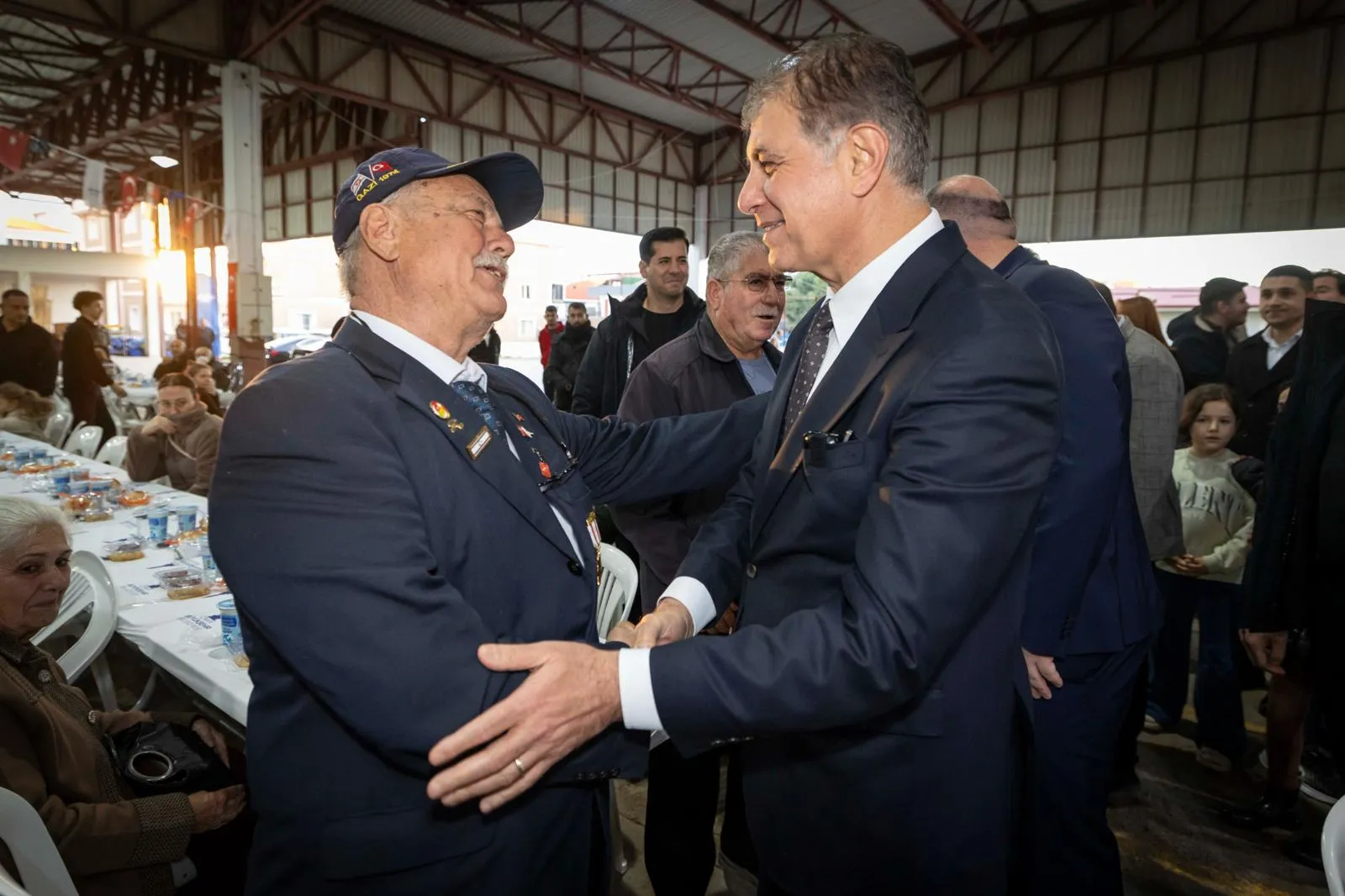 Tugay’dan Mendereslilere gönül dolusu mesaj: "Her zaman iyi ve güzel günlerde görüşelim"