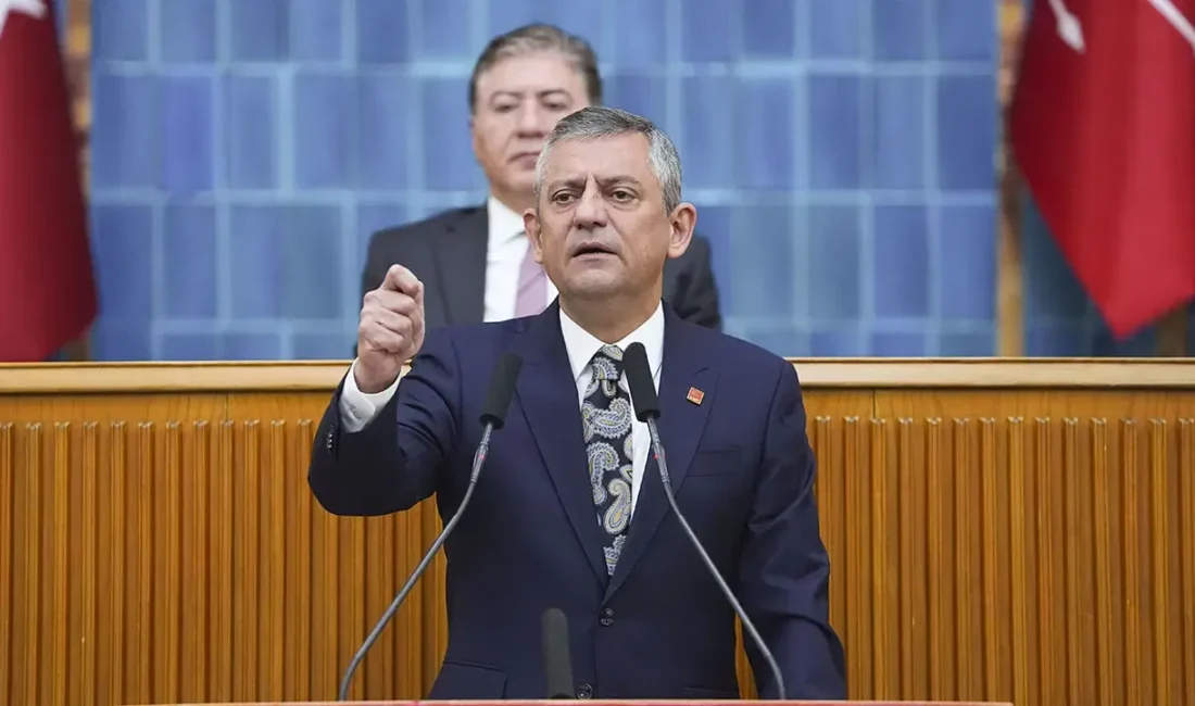 Özgür Özel, CHP iktidarında tüm gişeleri balyozla kıracaklarını ve devlet