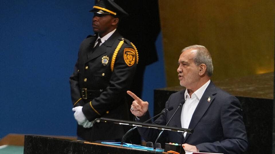 İran Cumhurbaşkanı Pezeşkiyan, ulusal çıkarlar ve adil koşullar çerçevesinde ABD