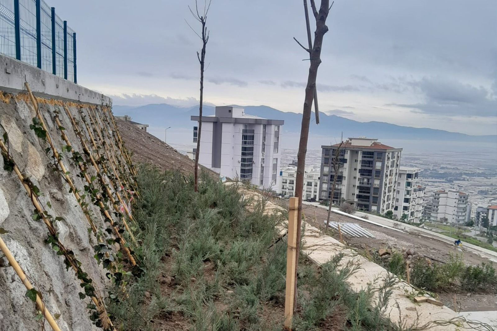 Çiğli'de körfez manzaralı yeni buluşma noktası: Atatürk Mahallesi'ne dev park için geri sayım başladı 3 Çiğli'de körfez manzaralı yeni buluşma noktası: Atatürk Mahallesi'ne dev park için geri sayım başladı