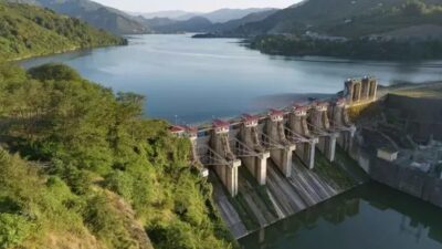 İzmir’de aylardır süregelen su krizi ve kuraklık alarmında, kış yağışları