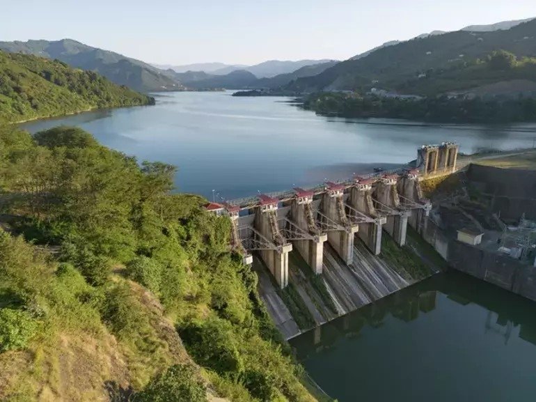 İzmir’de aylardır süregelen su krizi ve kuraklık alarmında, kış yağışları