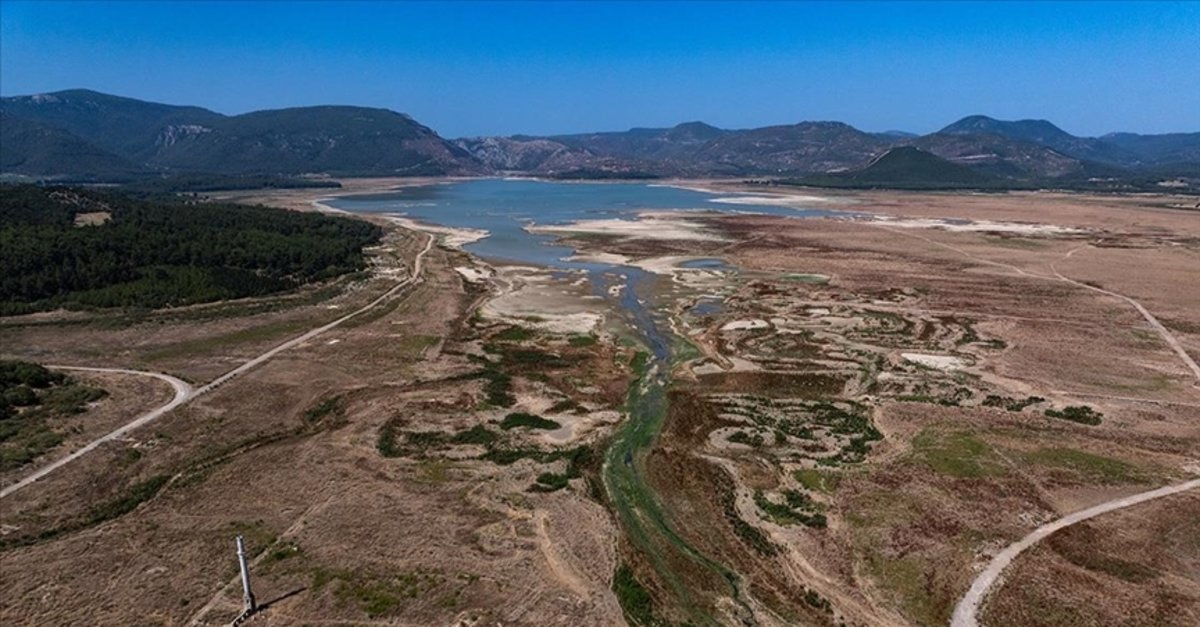 Ürkmez Barajı dolulukta Tahtalı Barajı'nı solladı: Yüzde 100'e ulaştı; kapaklar açılabilir