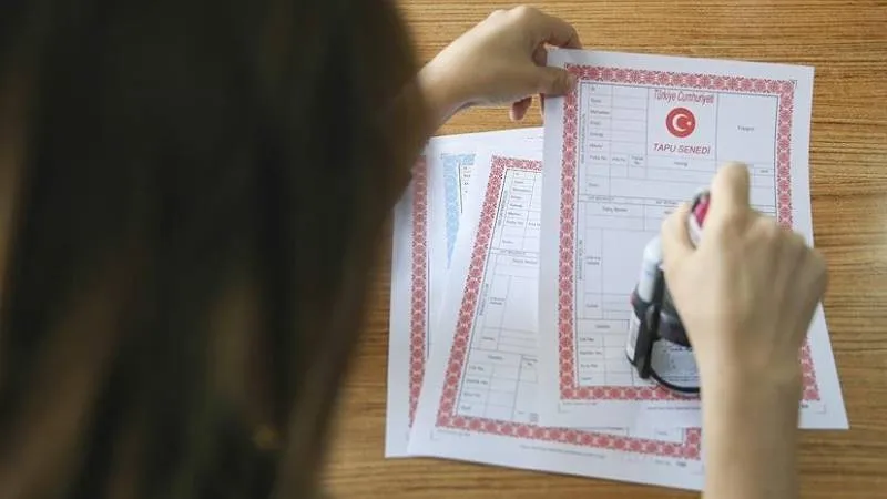 Gayrimenkul sahiplerini, özellikle de miras yoluyla kalan tarlalarda payı bulunan