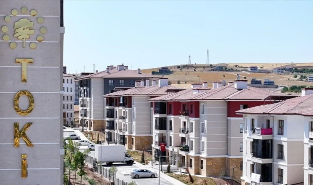 TOKİ'nin Cumhuriyet tarihinin en büyük sosyal konut hamlesi kapsamında kura