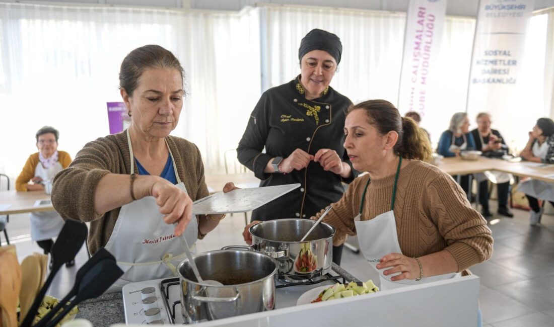 İzmir Büyükşehir Belediyesi’nden mutfakta dayanışma devrimi! Çiğli Evka-2’de kapılarını açan