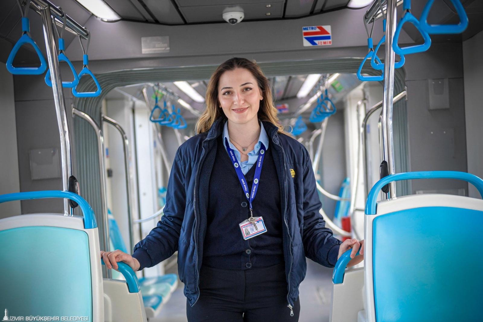 Raylarda kadının gücü: 'Kadın isterse herşeyi başarır'