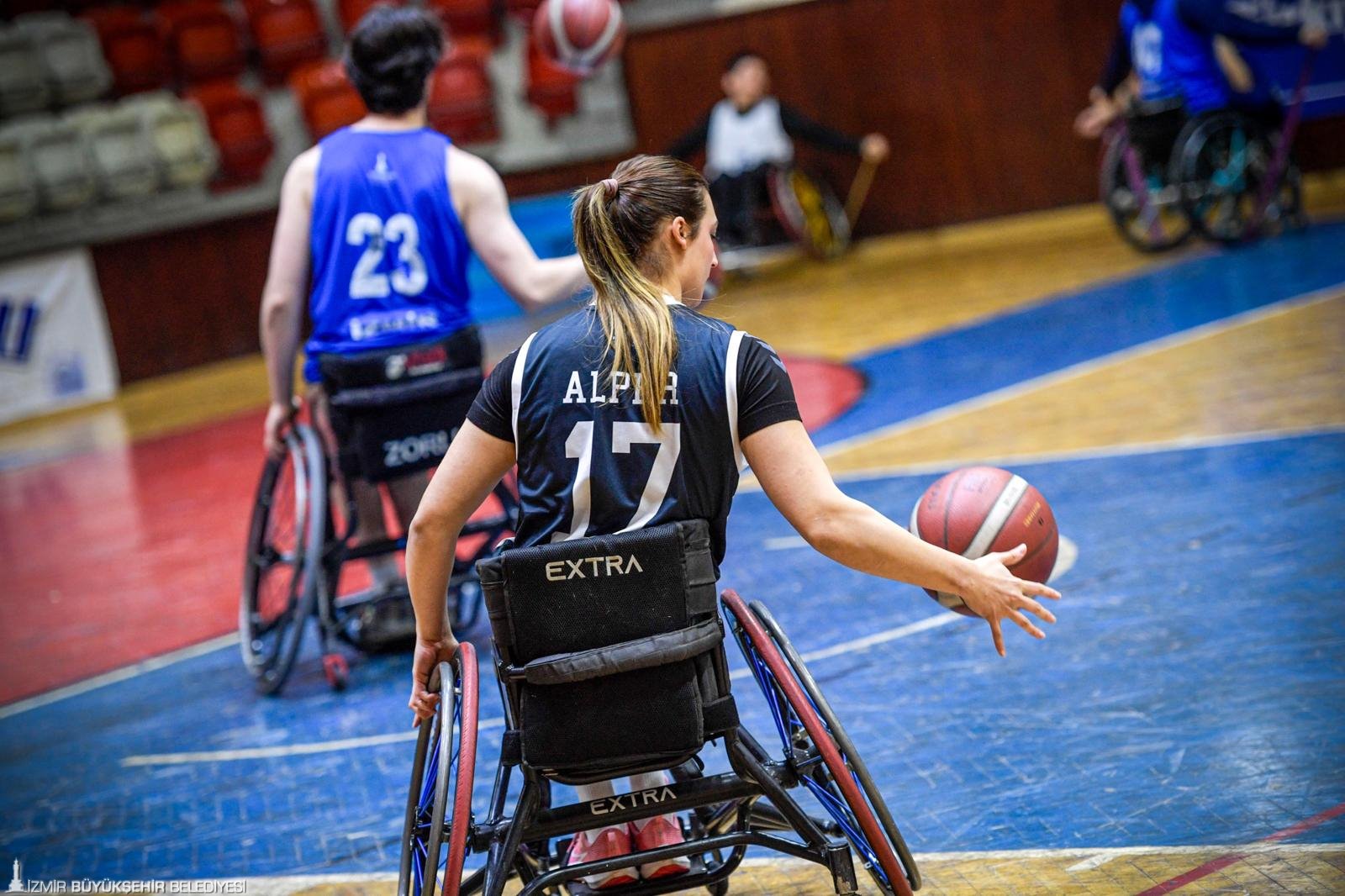 Parkelerde bir 'Azim Hikayesi': 'Yeniden yaşamayı seçtim'