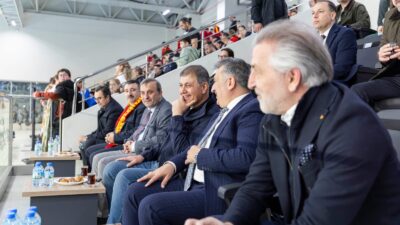 İzmir’de suyun sultanlarından Avrupa sahnesinde muazzam başlangıç! Göztepe Kadın Sutopu