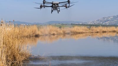 İzmir Büyükşehir Belediyesi, sivrisinek ve haşereyle mücadelede vites yükseltti! 

30