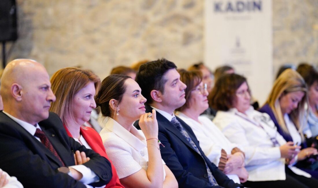 İzmir Tarihi Havagazı Fabrikası, Cumhuriyet’in 103. yılına atıfla düzenlenen “Cesaretin