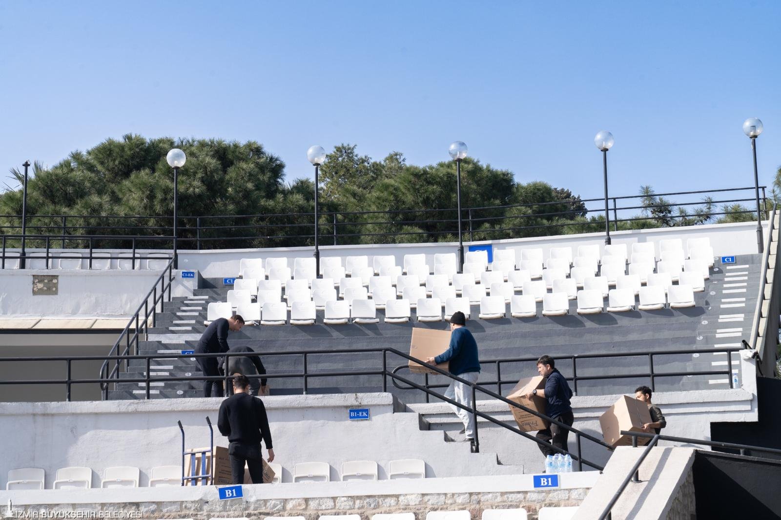 İzmir'in sanat mabedi Kültürpark Atatürk Açık Hava Tiyatrosu yenileniyor