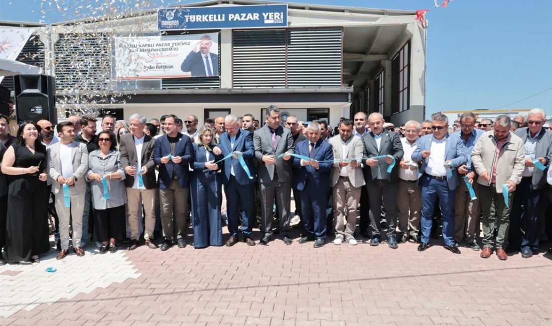 Menemen’de hizmet rüzgarı dindiği yerden değil, her ay daha da