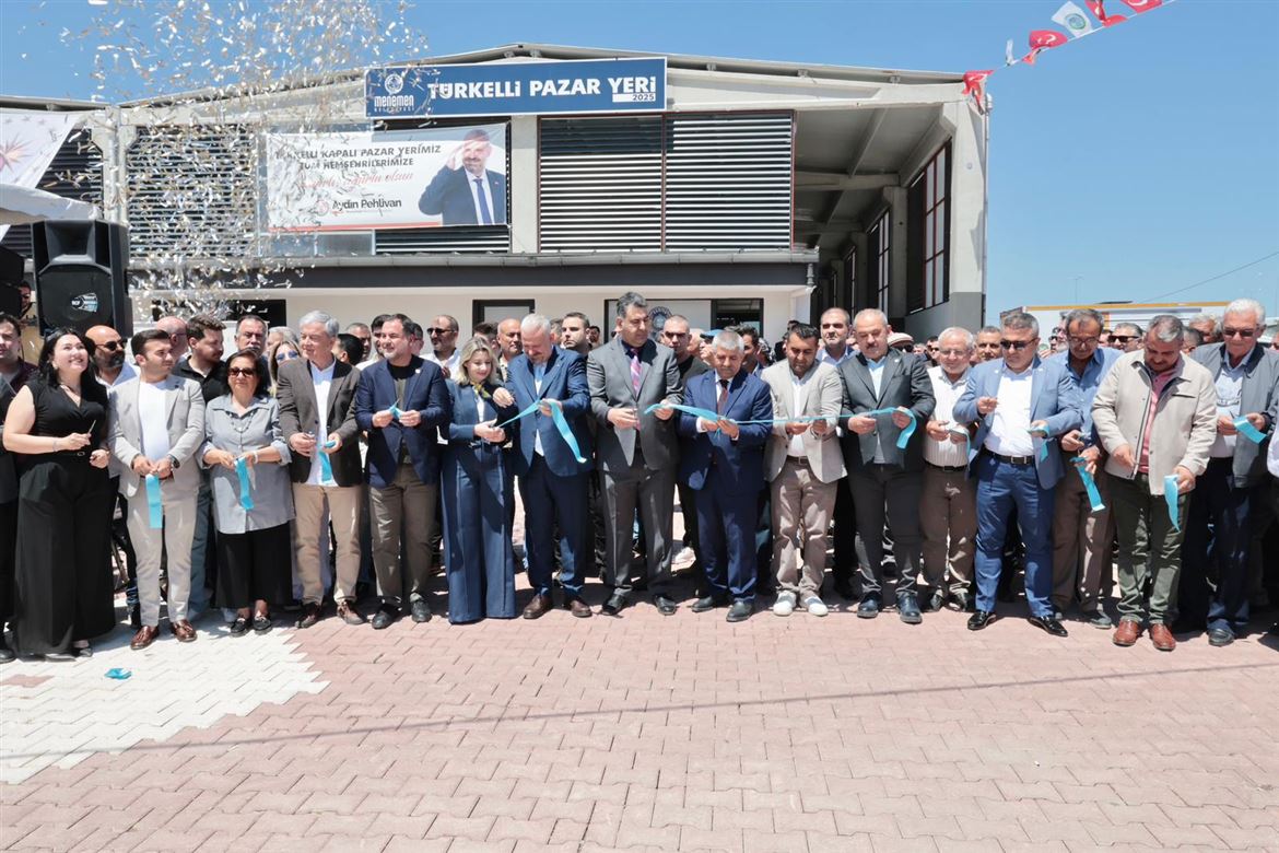 Menemen’de hizmet rüzgarı dindiği yerden değil, her ay daha da