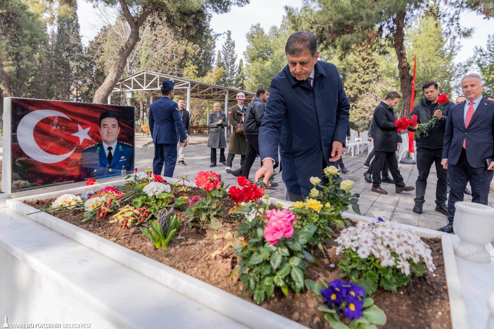 Kadifekale’de şehitler dualarla anıldı: 'Emanetiniz namusumuzdur'