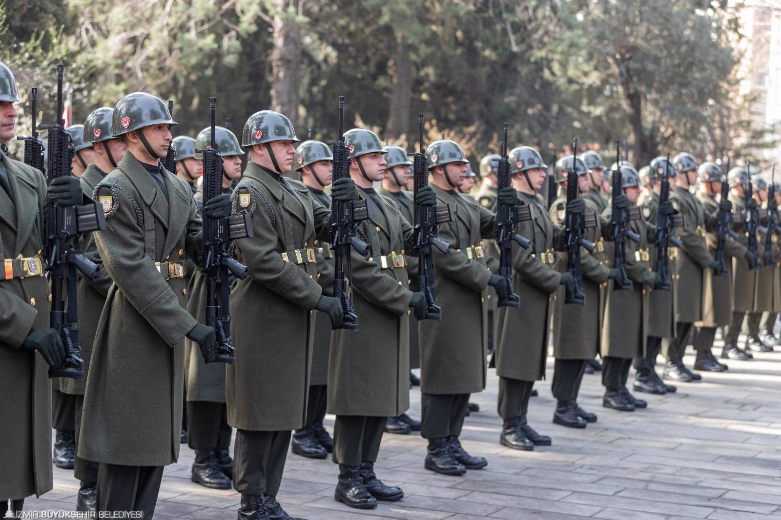 Kadifekale’de şehitler dualarla anıldı: 'Emanetiniz namusumuzdur'